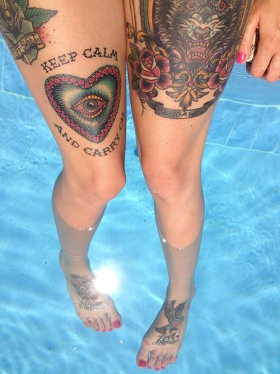 Frase: Keep calm and carry on