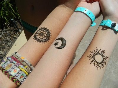 Luna, estrella, sol y flor