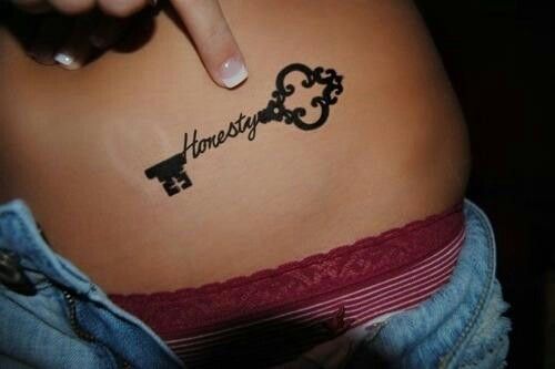 Frase: Honesty formando Llave
