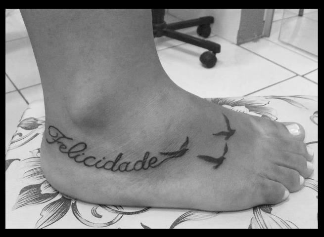Frase: Felicidade & Aves