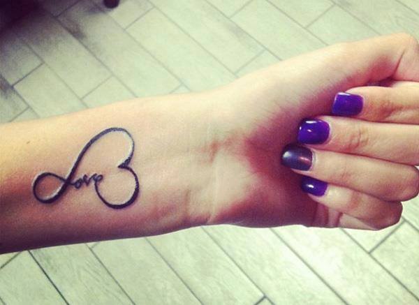 Infinito, Frase y Corazón