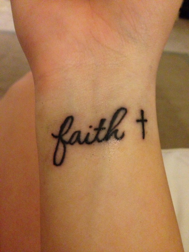 Frase: Faith + Cruz