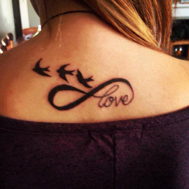 Infinito, Frase: Love y Aves