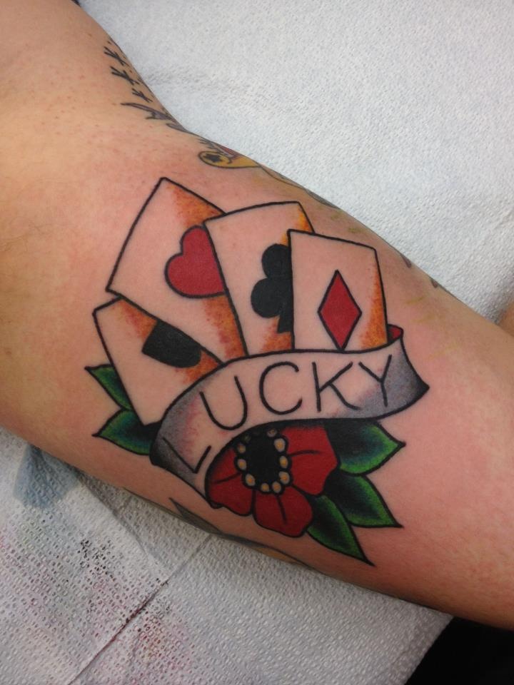 Naútico, Cartas y Frase: Lucky