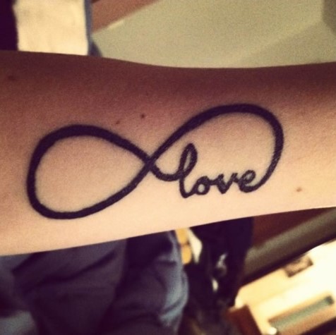 Infinito & Frase: Love