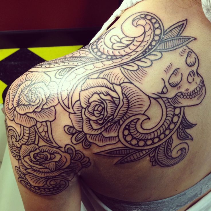 Flores, Paisley y Calavera