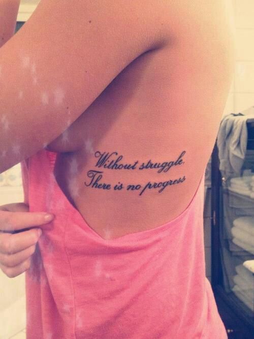 Frase: Without struggle, there is no progress