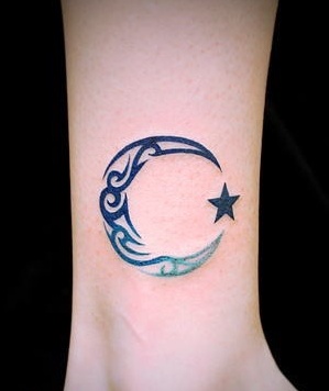 Luna estilo Tribal y Estrella