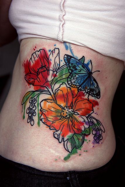 Flores y Mariposa en Acuarelas