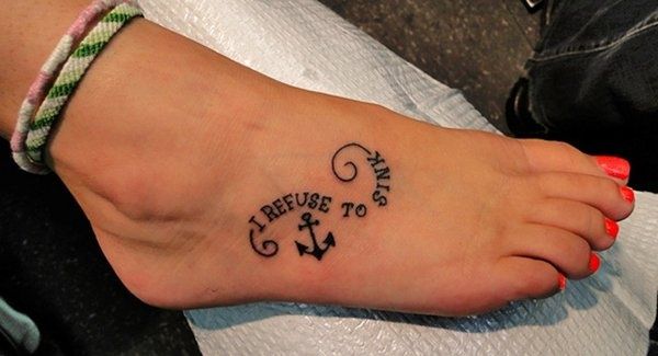 Frase: I refuse to sink & Ancla