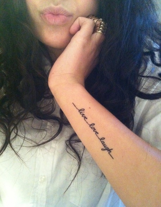 Frase: Live - Love - Laugh