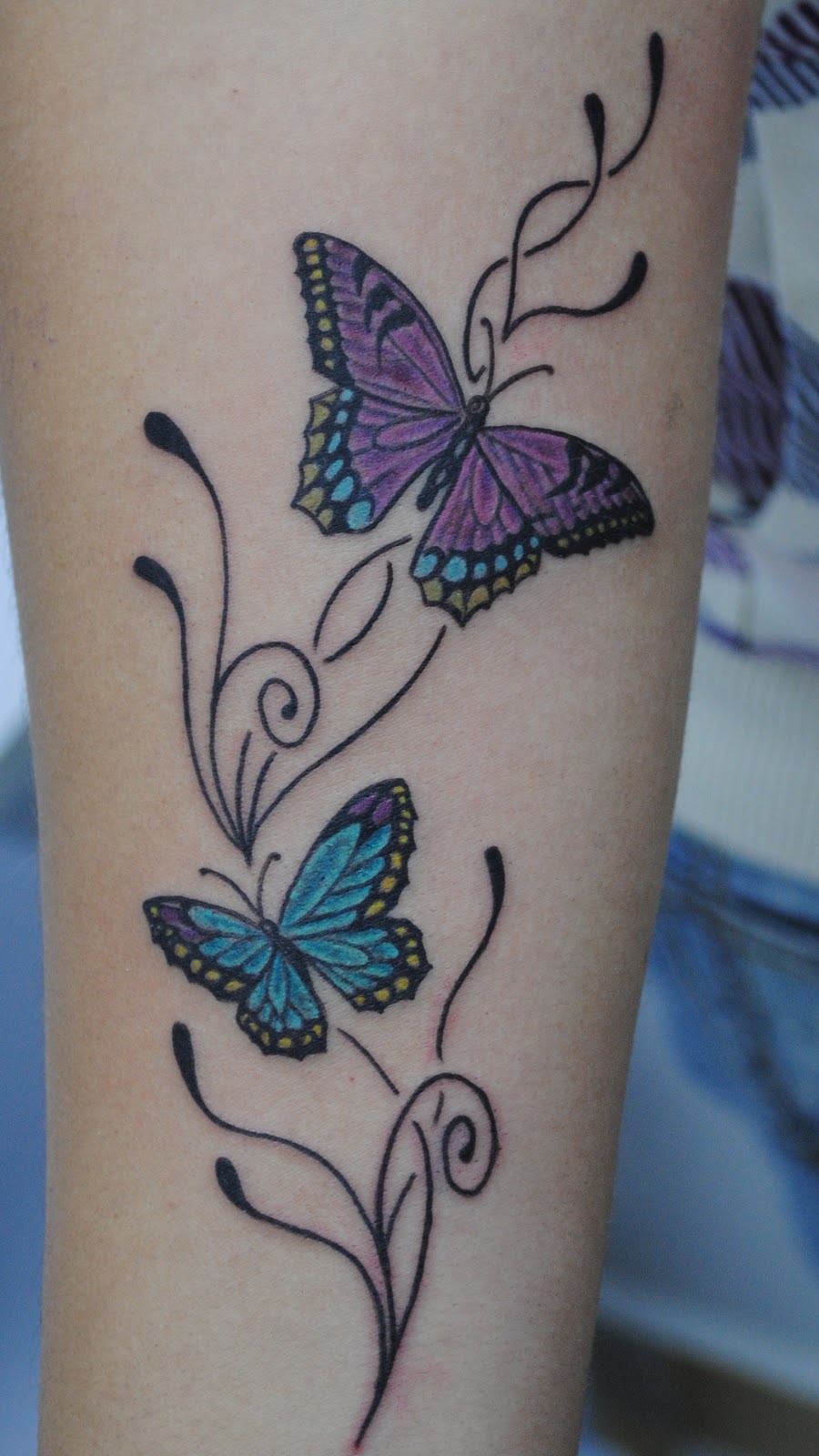 Mariposas y Firuletes - Tatuajes para Mujeres