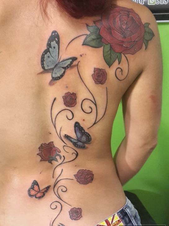 Flores Rosas y Mariposas