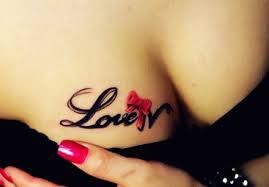Frase: Love & Moño
