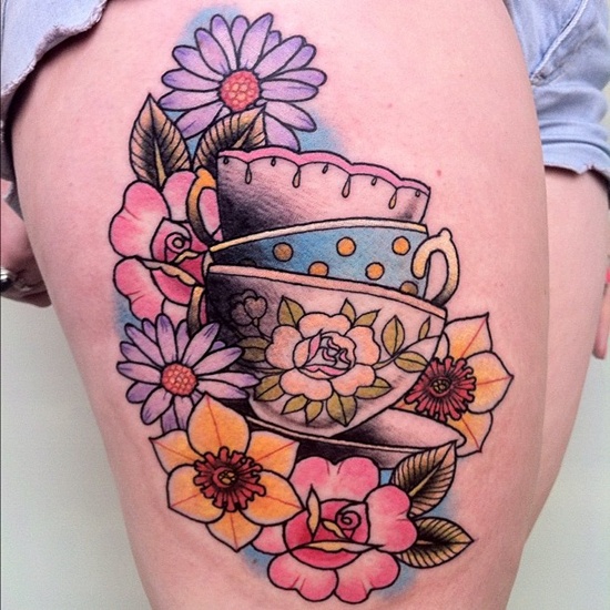 Tazas de Té entre Flores