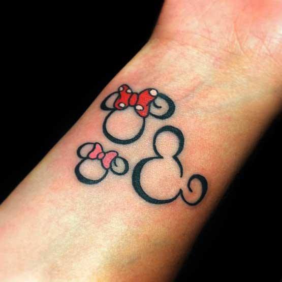Mickey y Minnie Mouse en Familia - Tatuajes para Mujeres