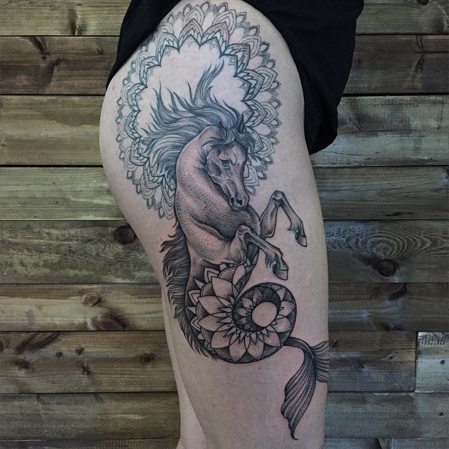 Caballo Pez by Sashatattooing