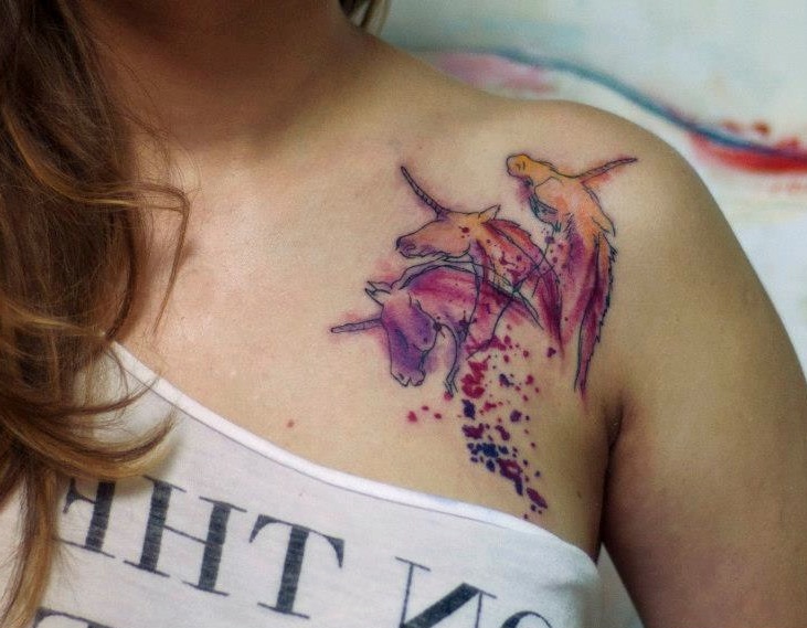 Unicornios en Acuarelas