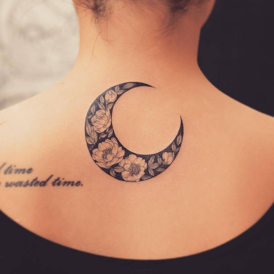 Tatuajes De Sol Y Luna Ideas Originales Para Mujeres Tatuajes Tatuajes Para Mujeres Fotos Y Vídeos