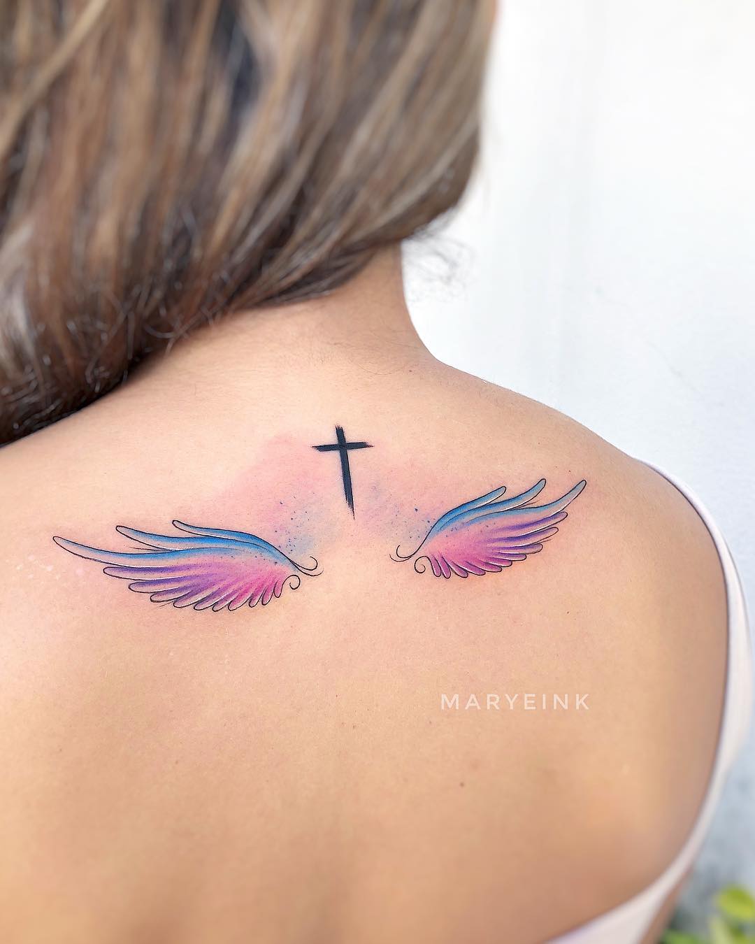 Tatuaje Alas y Cruz por Maryeink