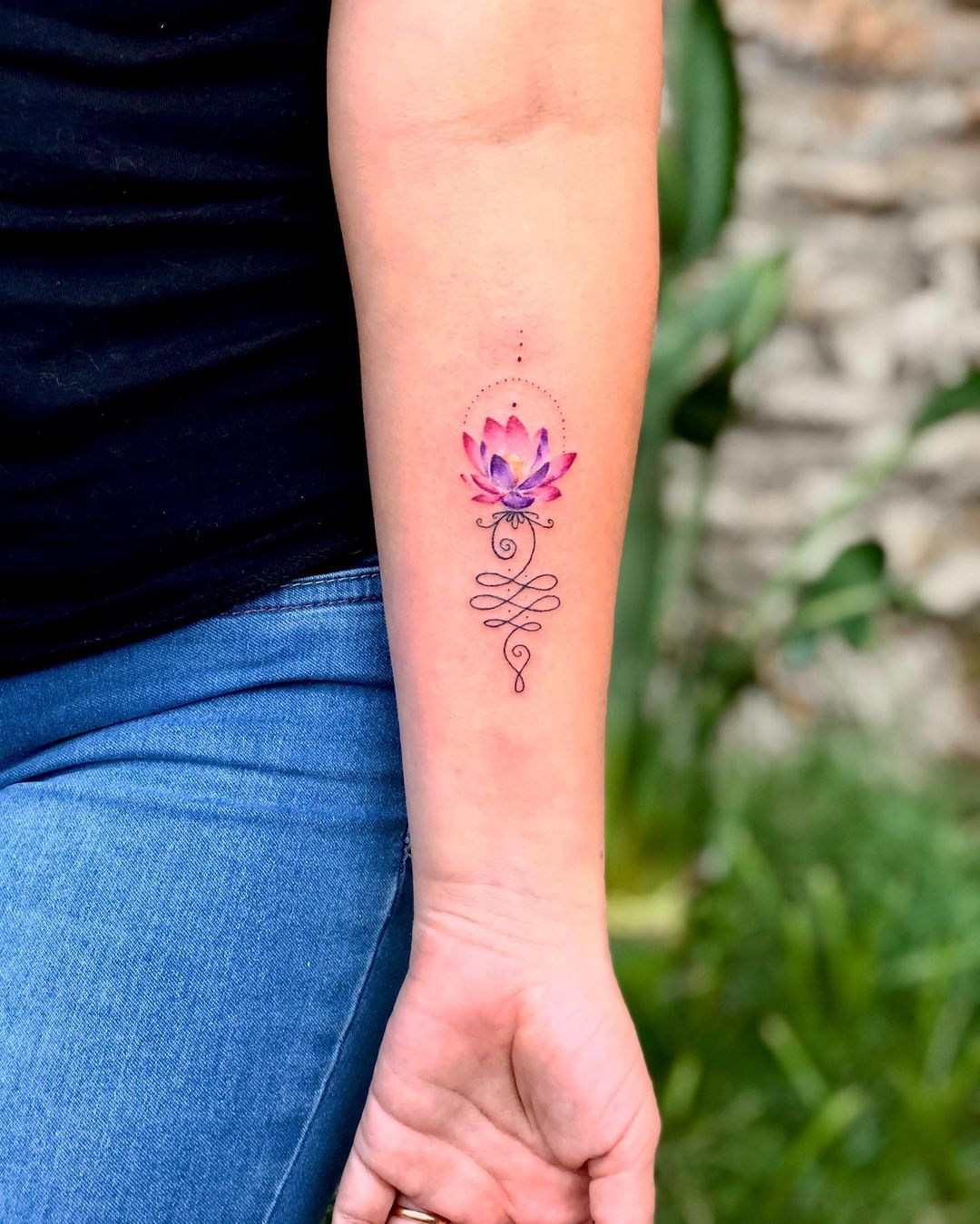 Lista 103+ Foto Unalome Con Flor De Loto Significado Mirada Tensa Lista 103+ Foto Unalome Con Flor De Loto Significado Mirada Tensa